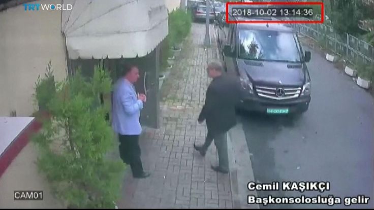 Jamal Khashoggi entre au consulat d'Arabie saoudite à Istanbul