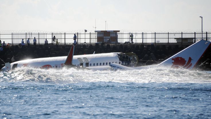 Les passagers ont réussi à nager en toute sécurité dans le crash de Lion Air en 2013