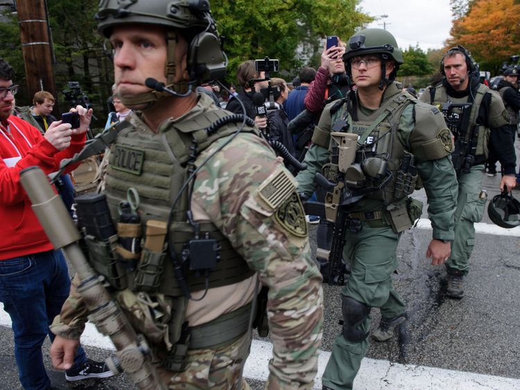 Membres SWAT sur les lieux du tournage