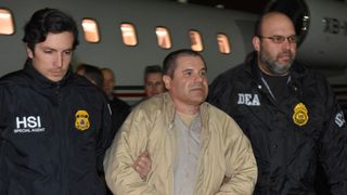El Chapo arrive aux États-Unis en 2017 après son extradition vers le Mexique