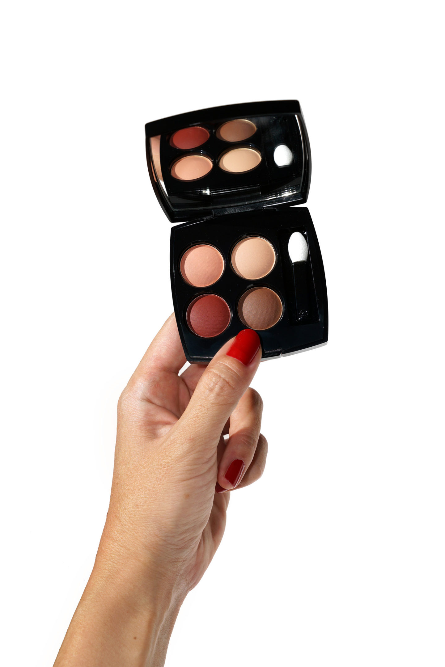 Chanel Legerete Et Experience Révision Quad Eyeshadow Quad et Nuanciers | Le look book beauté
