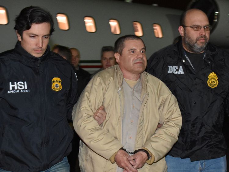 El Chapo arrive aux États-Unis en 2017 après son extradition vers le Mexique
