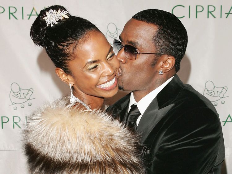 Porter et Diddy étaient sur et hors tension pendant environ 13 ans