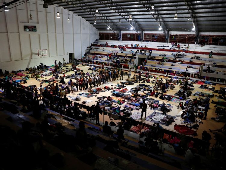 Les migrants ont été hébergés dans un centre sportif à Arriaga, au Mexique.