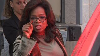 Oprah Winfrey souligne l'importance du vote lors des élections à mi-mandat aux États-Unis