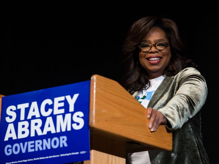 Oprah Winfrey a déclaré que personne ne lui avait demandé d'appuyer Mme Abrams