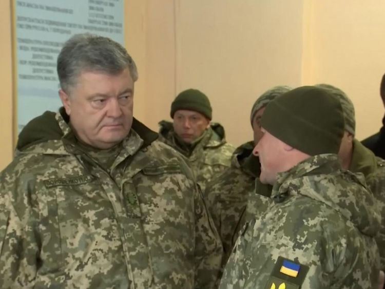 Petro Poroshenko se dit prêt à défendre l'Ukraine
