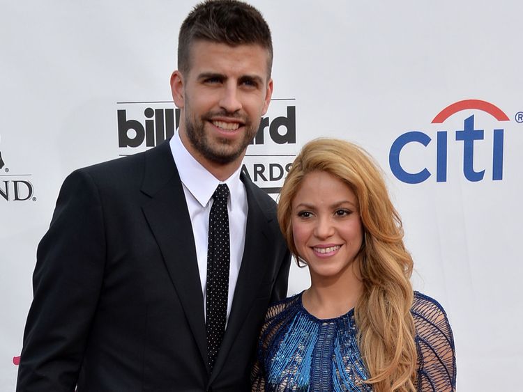 Shakira est avec le défenseur espagnol Gerard Pique