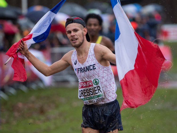 Le Français s'est levé pour célébrer ensuite 