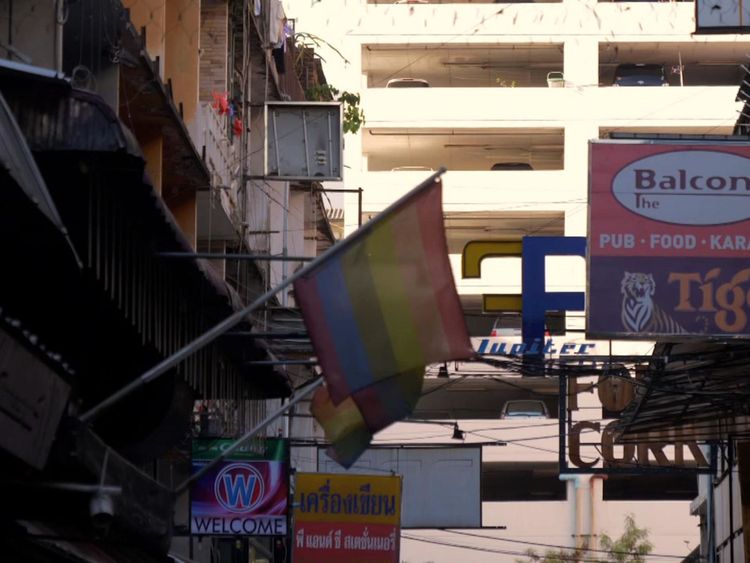 La Thaïlande pourrait être le premier pays d'Asie du Sud-Est à reconnaître légalement les partenariats civils de même sexe
