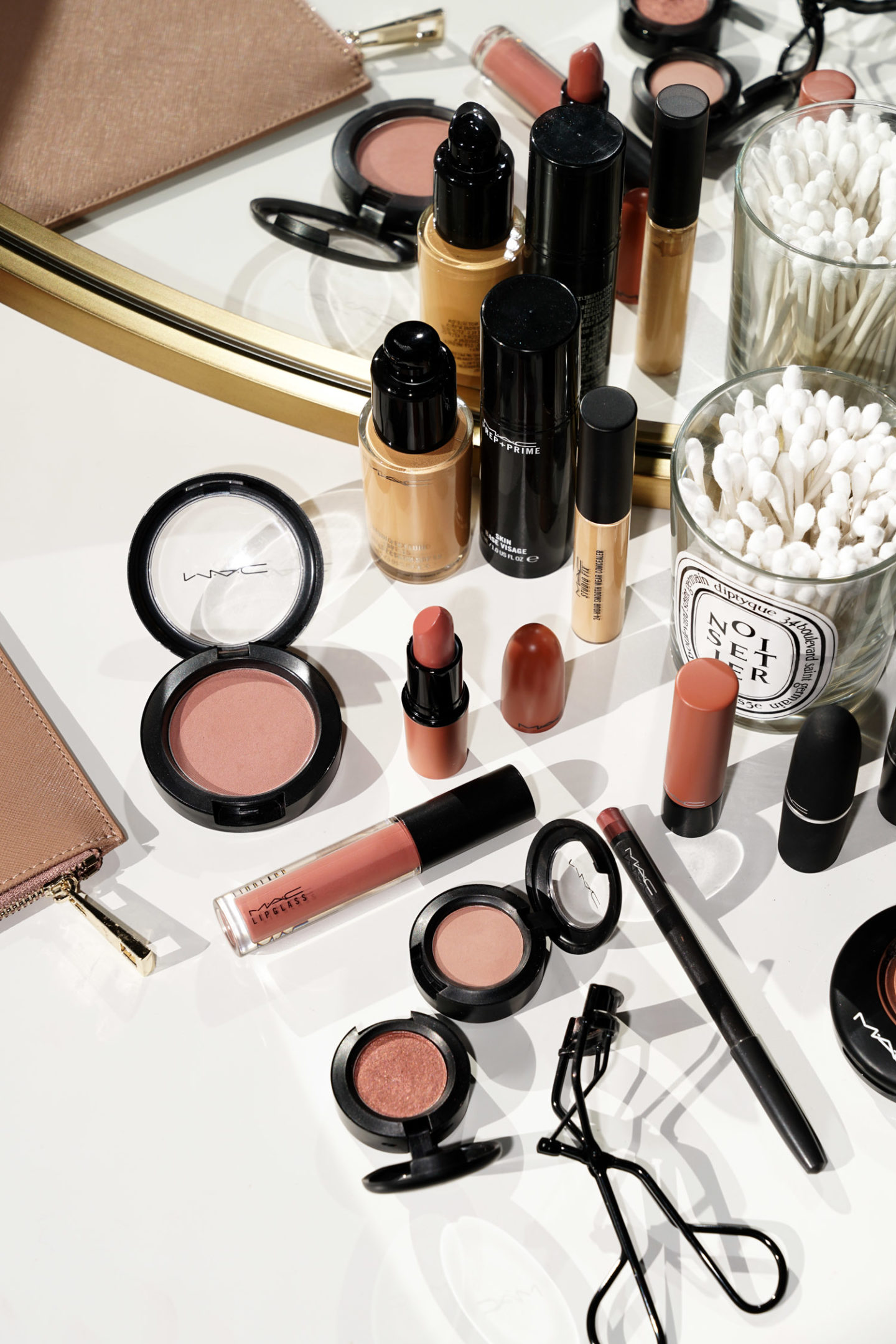 MAC dans la collection de nounours en velours monochrome | Le look book beauté