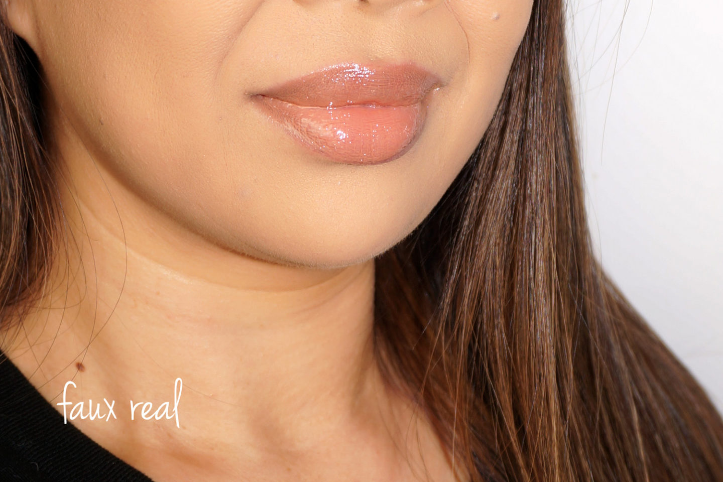 Pat McGrath LUST Gloss Faux Real swatch | Le look book beauté