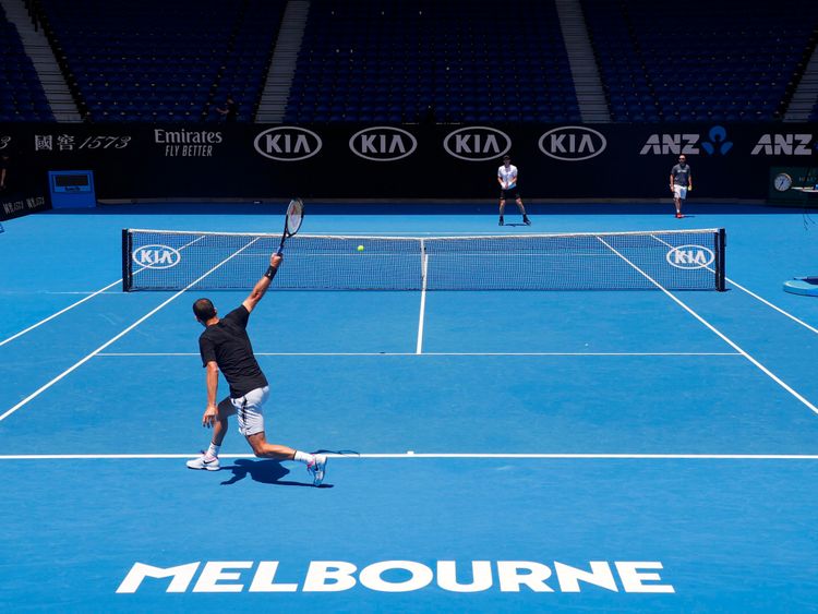 La Bulgarie Grigor Dimitrov joue Murray lors d’une séance de pratique