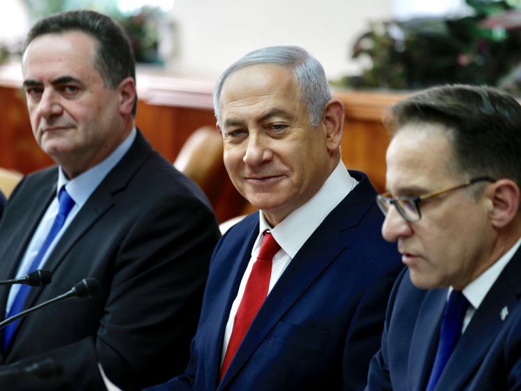 Le Premier ministre Benjamin Netanyahu assiste à la réunion hebdomadaire de son cabinet