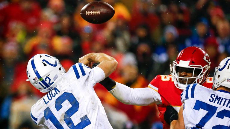 Dee Ford - le footballeur américain - en action plus tôt ce mois-ci