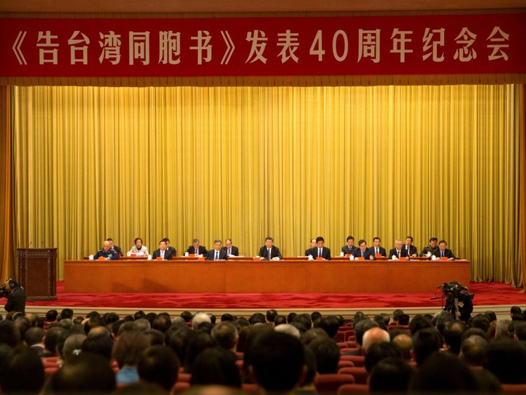 Le président Xi a pris la parole devant le grand palais du peuple à Beijing
