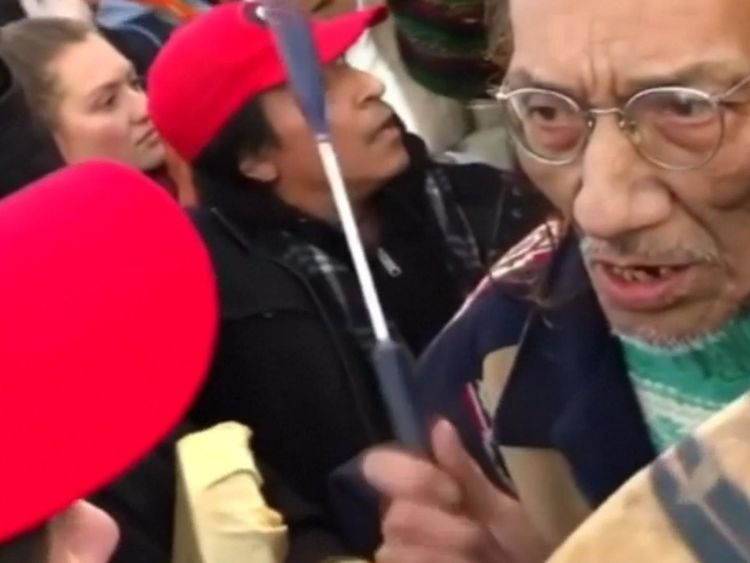 Nick Sandmann (à gauche) et Nathan Phillips ont été filmés au Lincoln Memorial