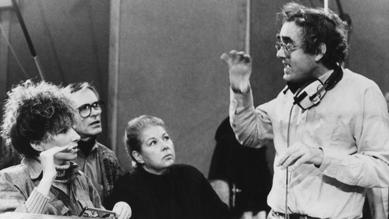 Michel Legrand travaille avec Barbara Streisand sur Yentl en 1983