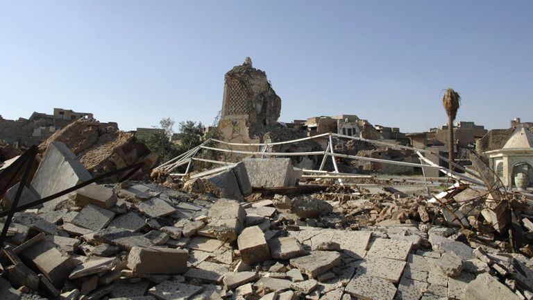 Une grande partie de Mossoul, y compris la mosquée historique Al Nuri, a été laissée en ruines