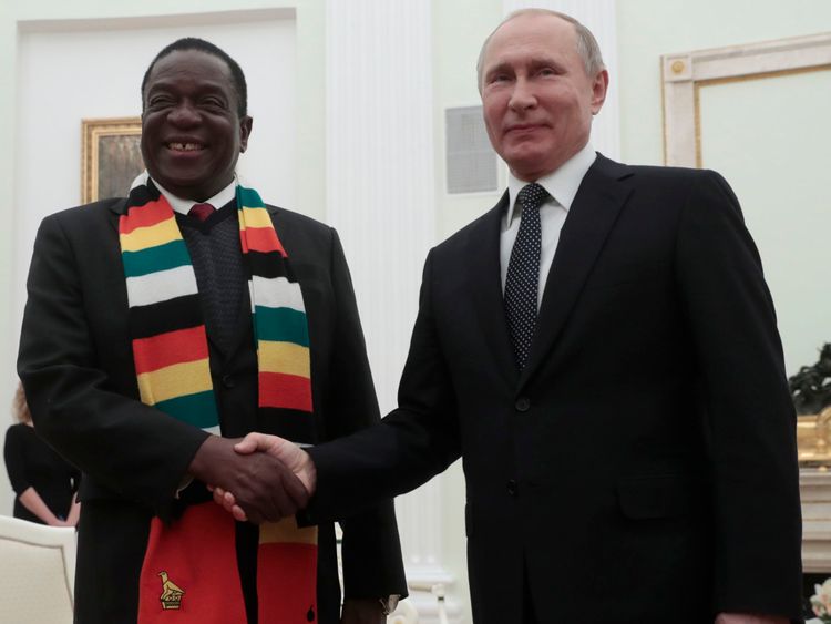 Vladimir Poutine a rencontré Emmerson Mnangagwa mardi
