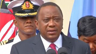 Le président kényan prend la parole à la suite d'un attentat terroriste à Nairobi "srcset =" https://e3.365dm.com/19/01/320x180/skynews-uhuru-kenyatta-kenya_4547536.jpg?20190116030308 320w, https : //e3.365dm.com/19/01/640x380/skynews-uhuru-kenyatta-kenya_4547536.jpg? 20190116090308 640w, https://e3.365dm.com/19/01/736x414/skynews-uhuru-kenyatta - kenya_4547536.jpg? 20190116090308 736w, https://e3.365dm.com/19/01/992x558/skynews-uhuru-kenyatta-kenya_4547536.jpg?20190116090308 992w, https://e3.365dm.com 1096x616 / skynews-uhuru-kenyatta-kenya_4547536.jpg? 20190116090308 1096w, https://e3.365dm.com/19/01/1600x900/skynews-uhuru-kenyatta-kenya_454x1500.png 365dm.com/19/01/1920x1080/skynews-uhuru-kenyatta-kenya_4547536.jpg?20190116090308 1920w, https://e3.365dm.com/19/01/2048x1152/skynews-uhuru-kenyatta-kenenya_454536.jpg 2048w "tailles =" (largeur minimale: 900px) 992px, 100vw