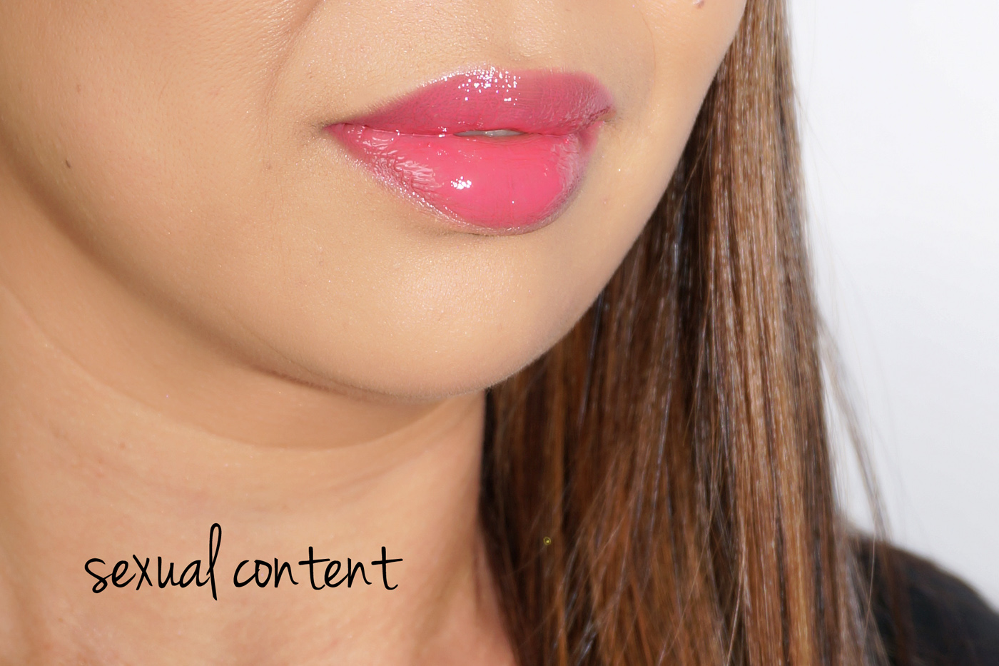 NARS Lip Gloss Swatch Contenu sexuel
