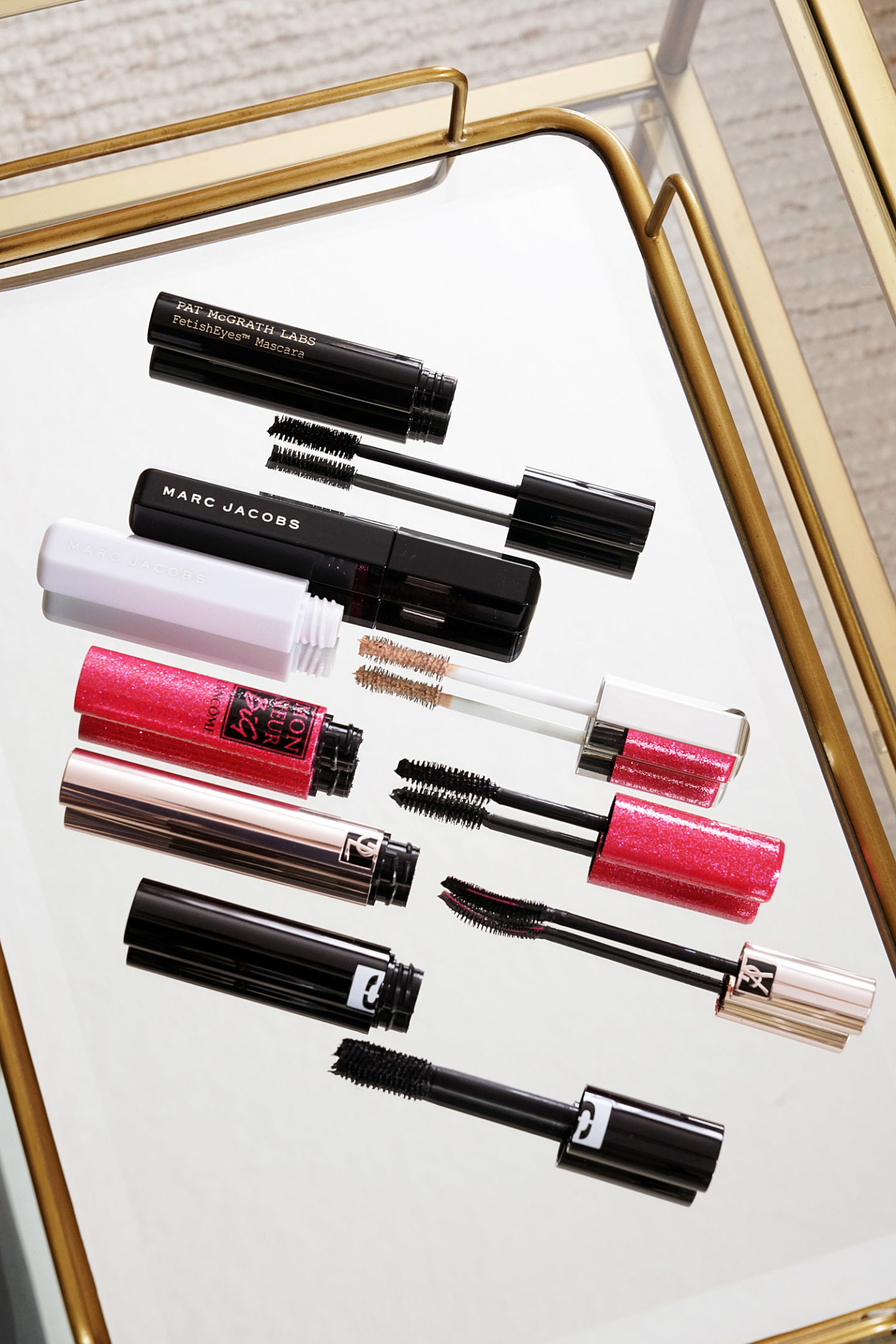Essai de mascara Pat McGrath, apprêt Marc Velvet Velvet, Lancôme Monsieur Big, joueur de curling YSL, Sisley So Volume Review