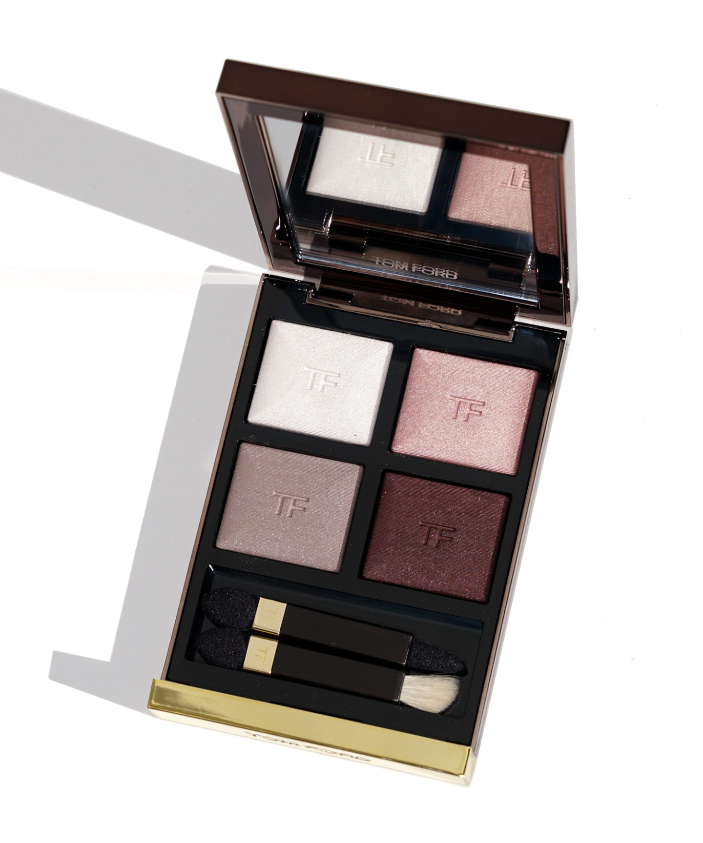 Tom Ford Virgin Quadra fard à paupières orchidée examen | Le look book beauté