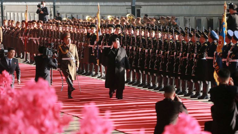 Le dirigeant nord-coréen Kim Jong Un se rend à Hanoi pour un sommet