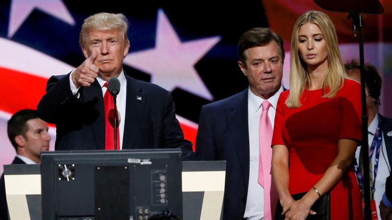 Donald Trump, Paul Manafort et Ivanka Trump en 2016