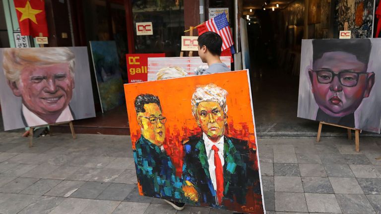 Les artistes ont été occupés à préparer le sommet de Hanoi