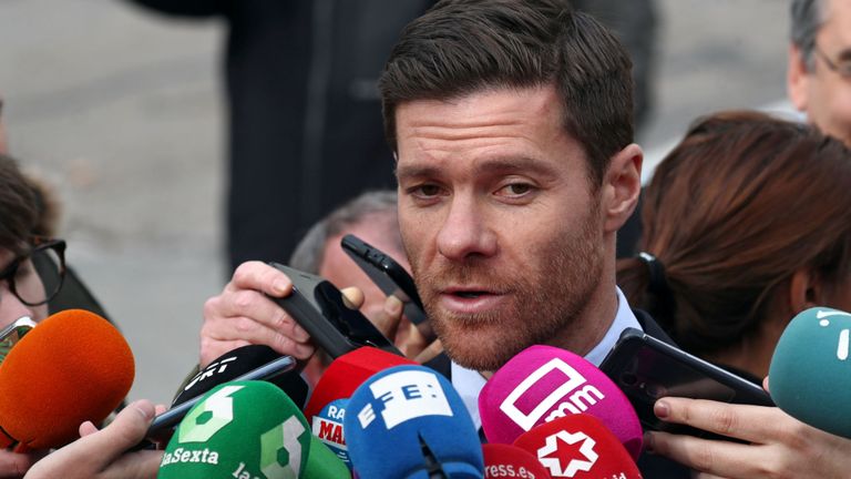 L'ancienne star du Real Madrid Xabi Alonso a comparu devant un tribunal pour des accusations de fraude fiscale