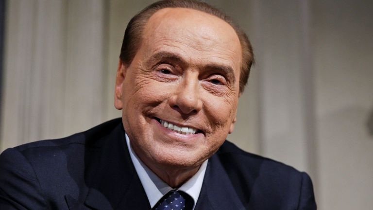 Berlusconi n'a pas le droit de briguer une charge publique à la suite d'une condamnation pour fraude fiscale