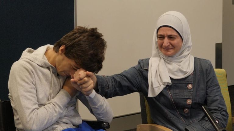 Salwa Mustafa a perdu son mari Khaled et son fils Hamza. Son autre fils Zaid a été blessé