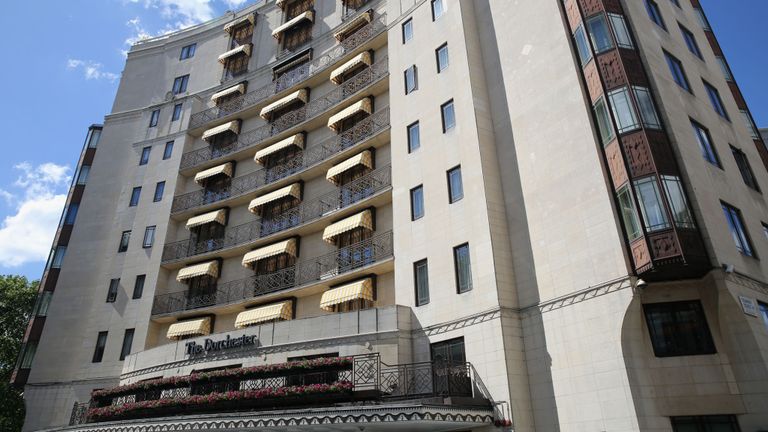 L'hôtel Dorchester est l'un des hôtels appartenant à l'Agence d'investissement du Brunei.