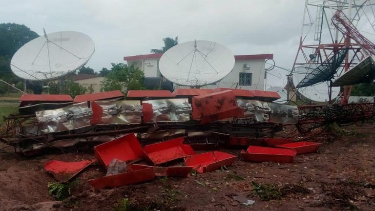 Le personnel de l'agence a dû parcourir 15 km pour téléphoner. Pic: Humanité et Inclusion