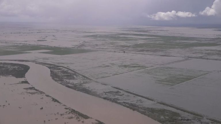 L'aide est acheminée à Nhamatanda au Mozambique après le cyclone Idai