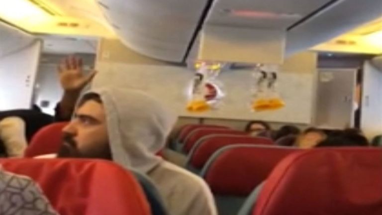 L'avion a subi de fortes turbulences. Pic: Sead Nikaj