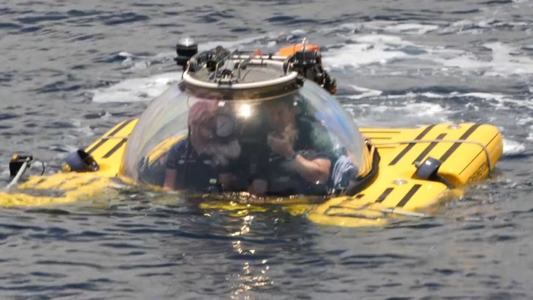 Les submersibles sont utilisés pour filmer l'océan profond