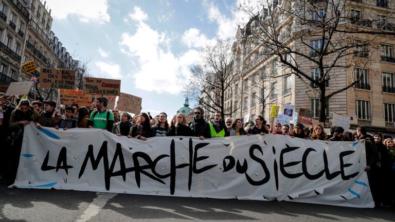 Une marche dans le but de mettre en évidence le danger pour le climat s'appelait La marche du siècle