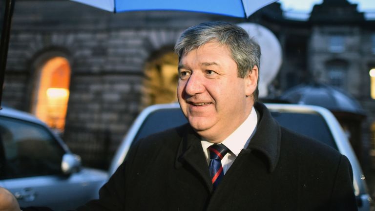 L'ancien secrétaire écossais Alistair Carmichael veut que la monnaie écossaise ait cours légal au Royaume-Uni