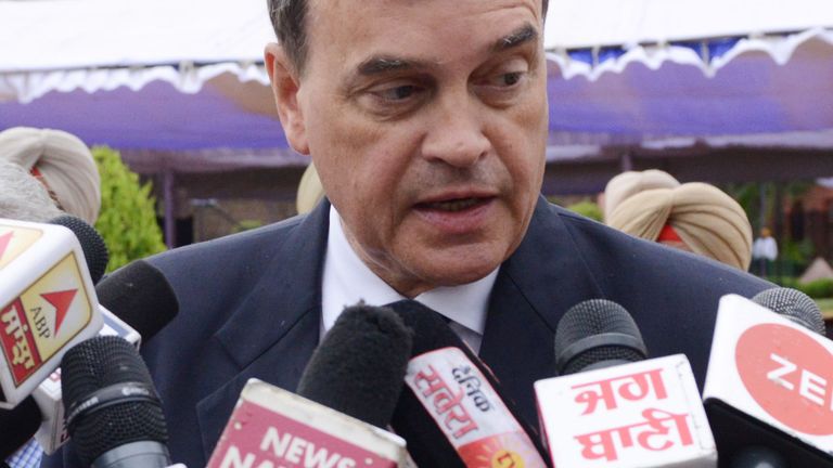 Le Haut Commissaire britannique en Inde, Dominic Asquith, s'adresse aux médias à Amritsar