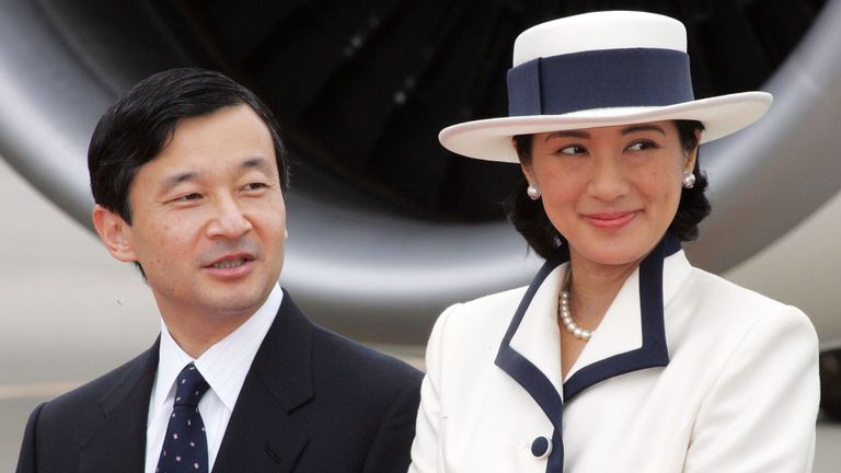 Le prince héritier Naruhito (à gauche) avec son épouse la princesse héritière Masako