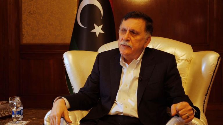 Le Premier ministre libyen met en garde près d'un million de migrants susceptibles de se rendre en Europe