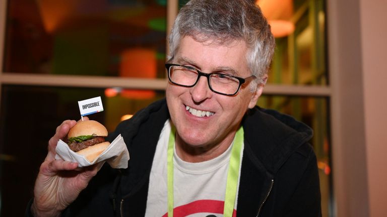 Impossible Foods Pat Brown a lancé une nouvelle version de la galette en janvier
