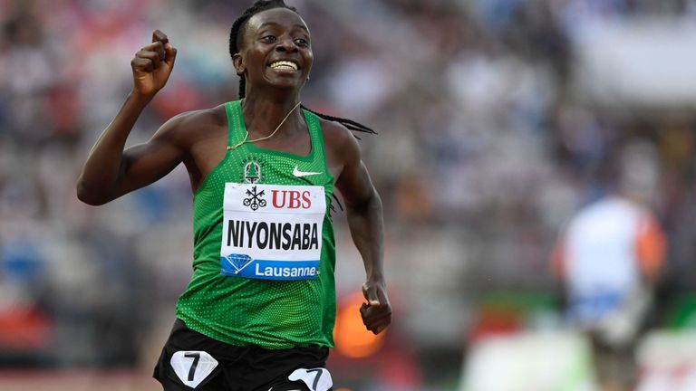 Francine Niyonsaba est la plus grande rivale de Semenya - et a les mêmes conditions