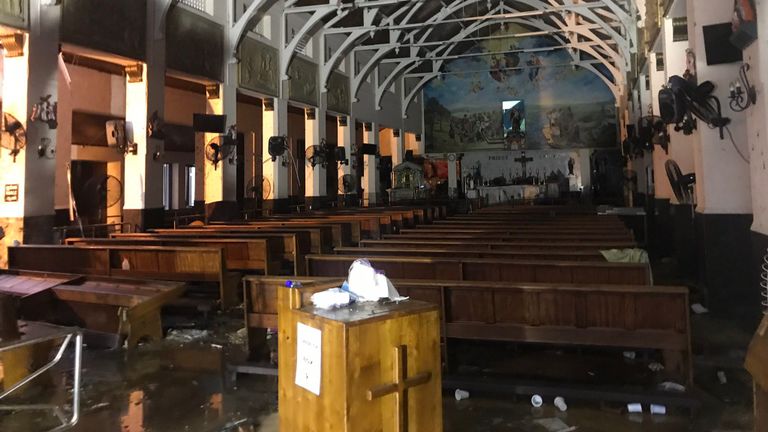L’église St Anthony est dévastatrice à regarder et héberge une odeur horrible