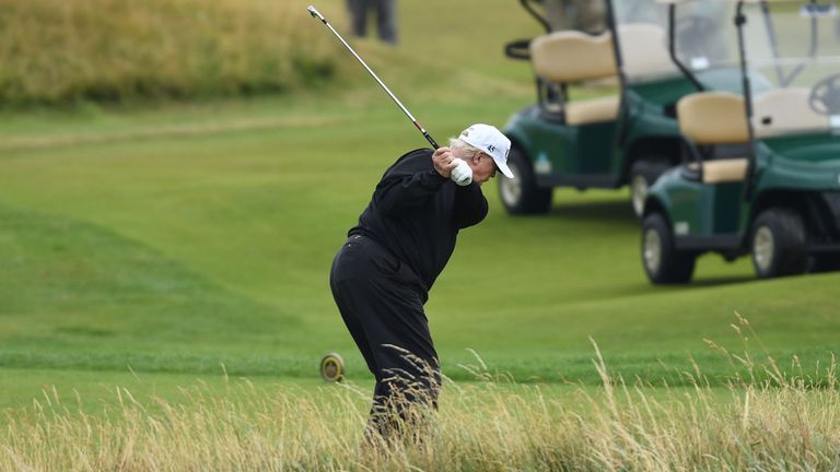 Trump golf