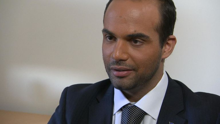 L'ancien conseiller de campagne de Trump, George Papadopoulos, parle de son séjour en prison et de ses réflexions sur Robert Mueller.