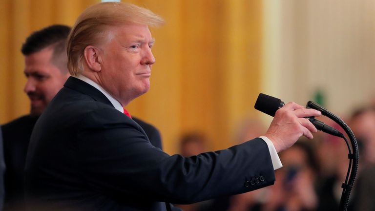 Le rapport Mueller, désormais publié, examine les «10 épisodes» d’obstruction potentielle du président Trump.